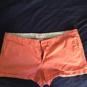 Coral comfortable shorts